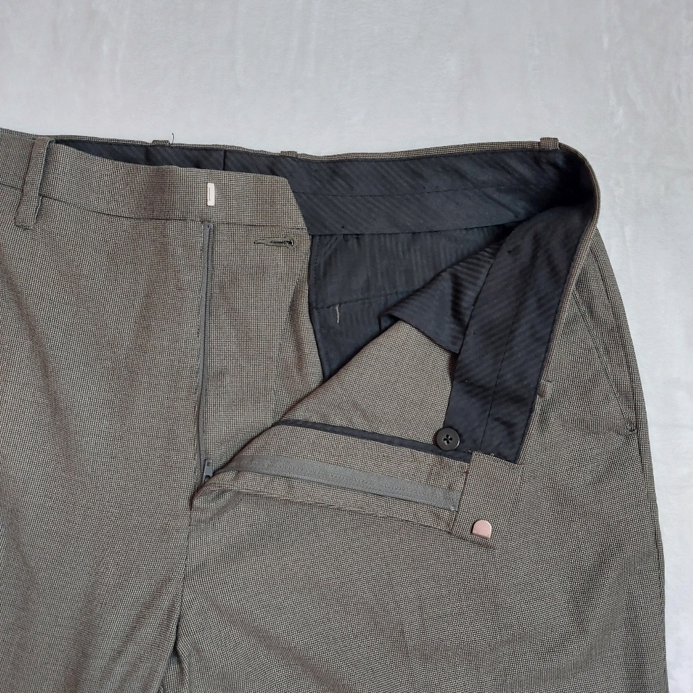 Axist Men's Dress Pants Size 38×30 - Picture 5 of 11